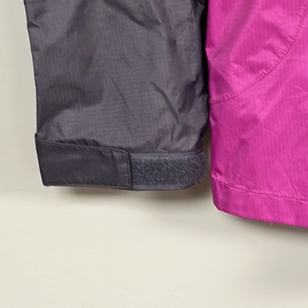 REI Hooded Rain Jacket Nylon Fuchsia Windbreaker hidden hood Coat, XL 18  Great! - Picture 8 of 11